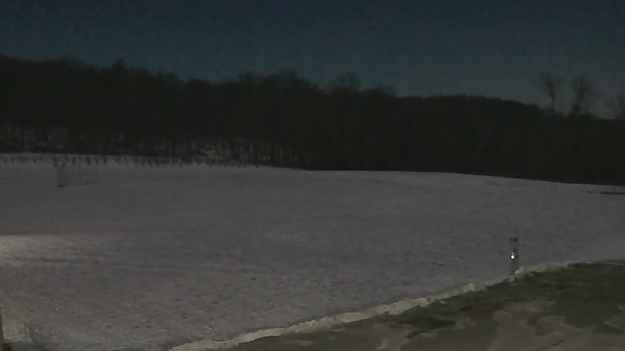 Thumbnail for current weather camera view from Marvelwood School in Kent, Connecticut