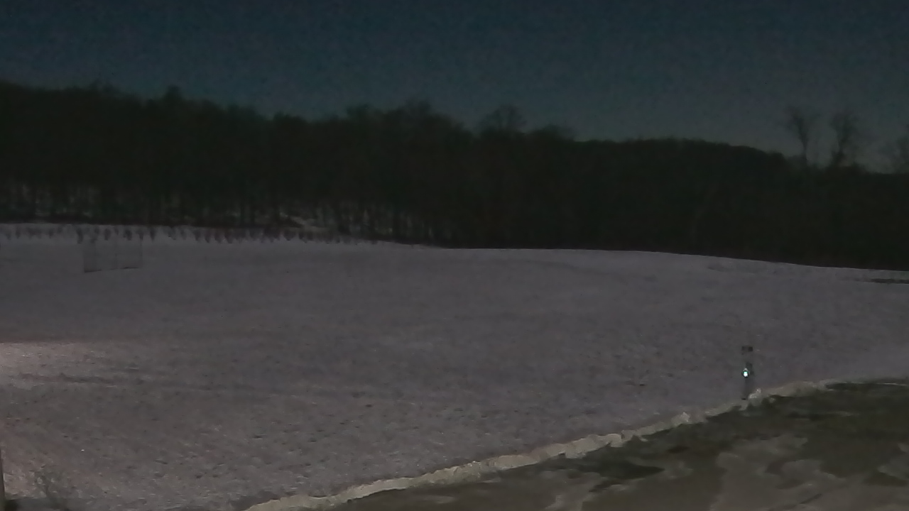 Thumbnail for current weather camera view from Marvelwood School in Kent, Connecticut