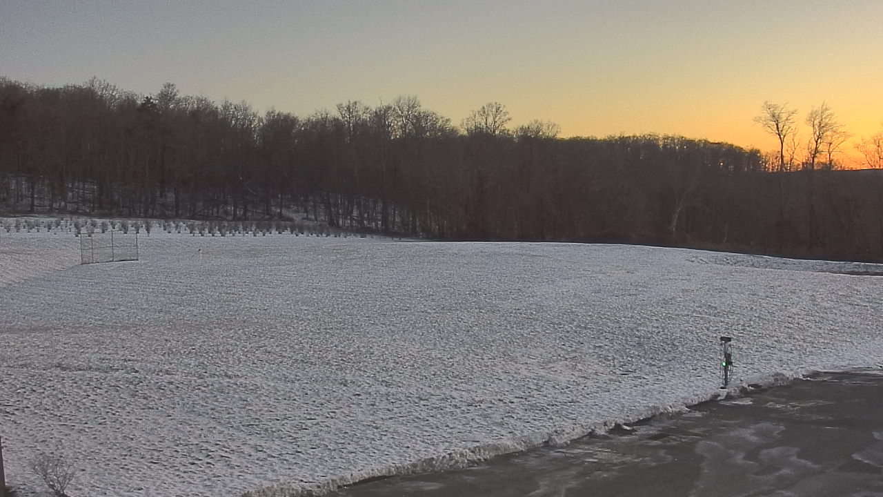 Thumbnail for current weather camera view from Marvelwood School in Kent, Connecticut