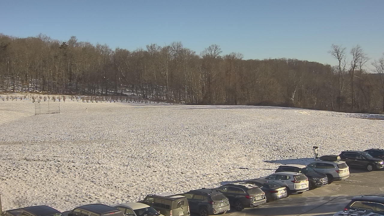 Thumbnail for current weather camera view from Marvelwood School in Kent, Connecticut
