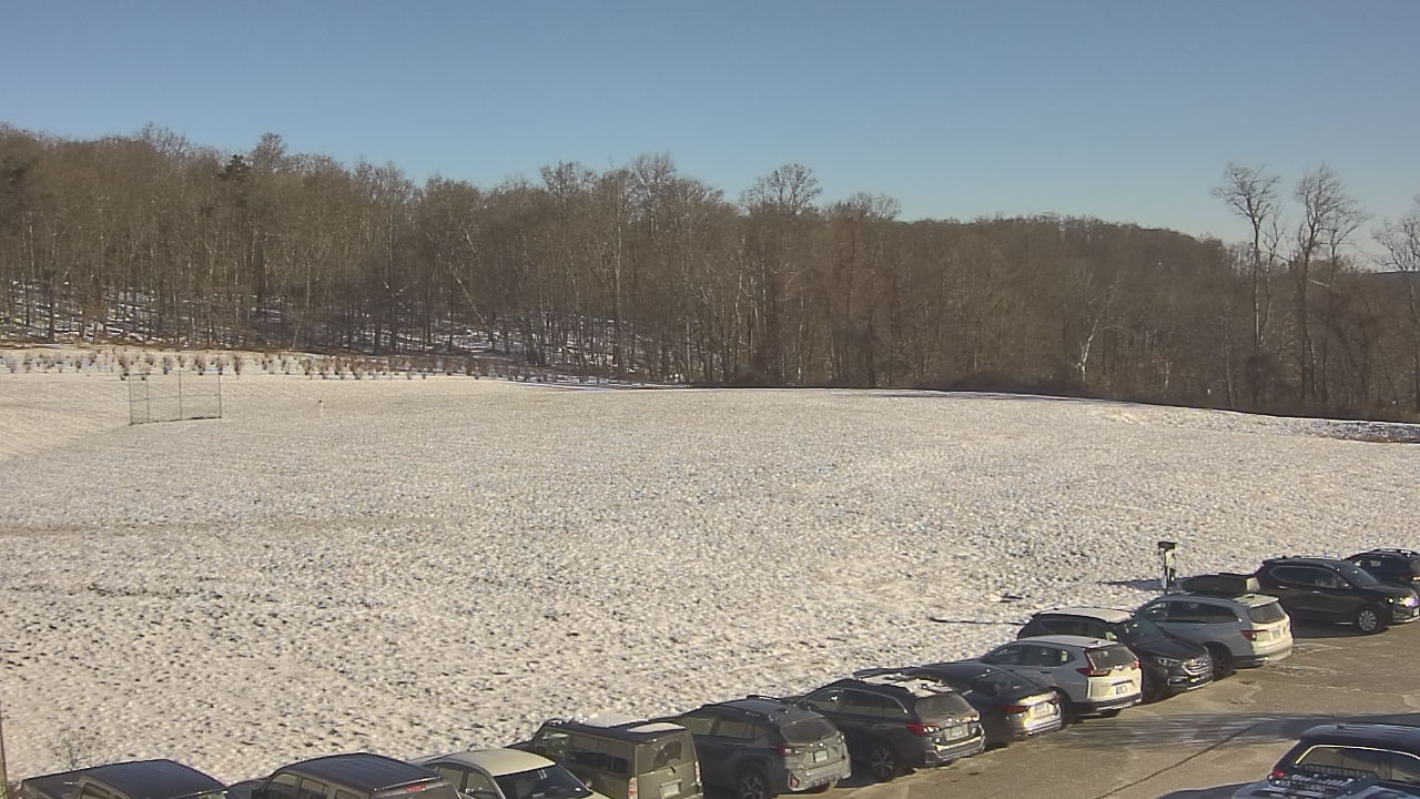 Thumbnail for current weather camera view from Marvelwood School in Kent, Connecticut