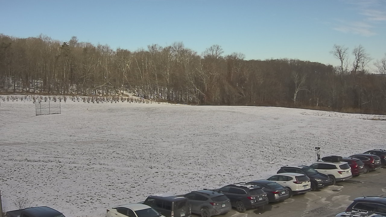 Thumbnail for current weather camera view from Marvelwood School in Kent, Connecticut