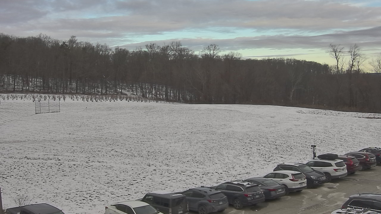 Thumbnail for current weather camera view from Marvelwood School in Kent, Connecticut