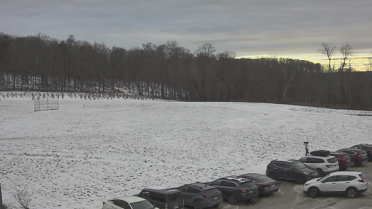 Thumbnail for current weather camera view from Marvelwood School in Kent, Connecticut