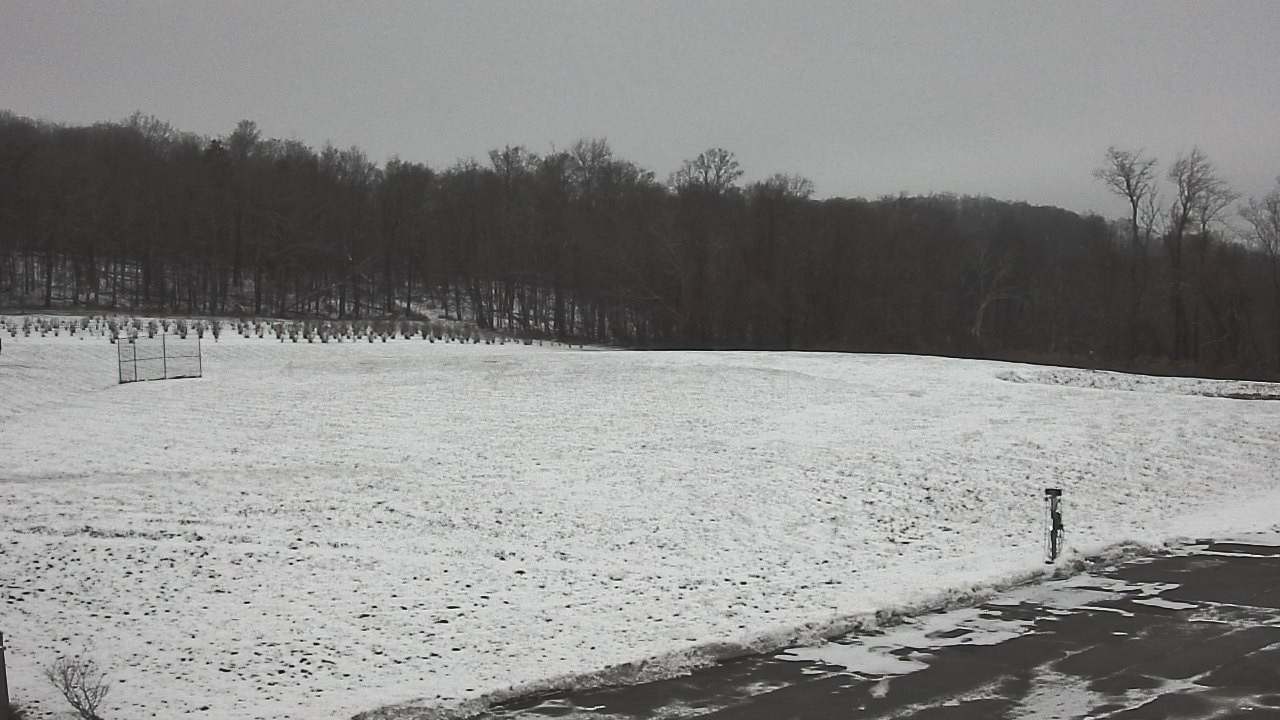 Thumbnail for current weather camera view from Marvelwood School in Kent, Connecticut