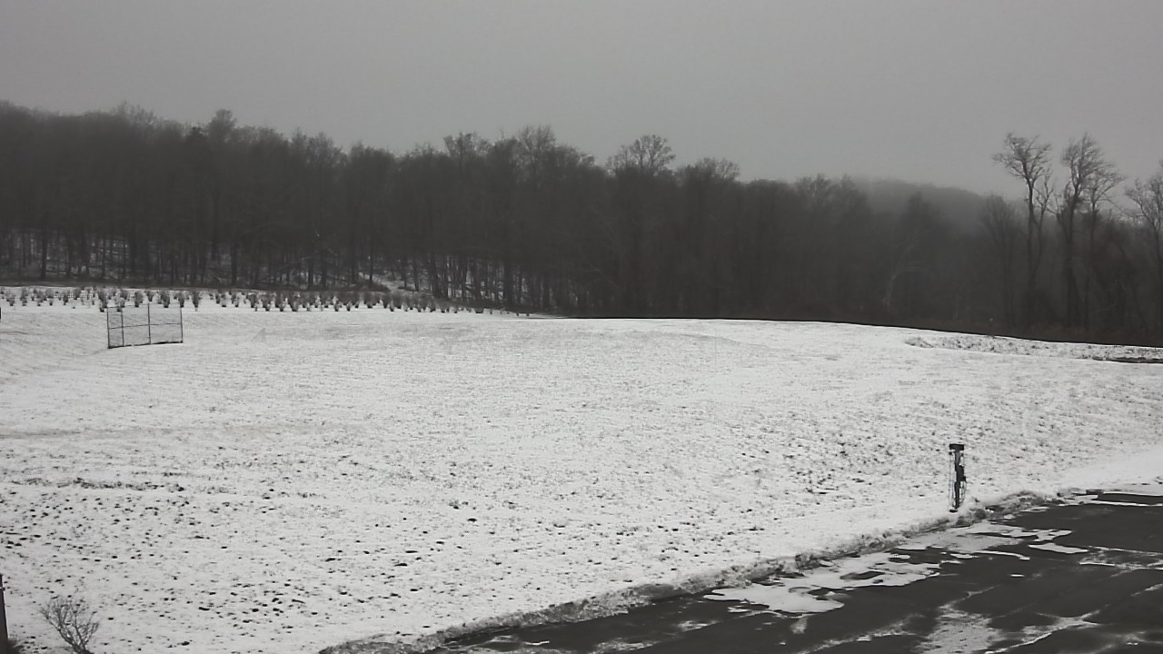 Thumbnail for current weather camera view from Marvelwood School in Kent, Connecticut