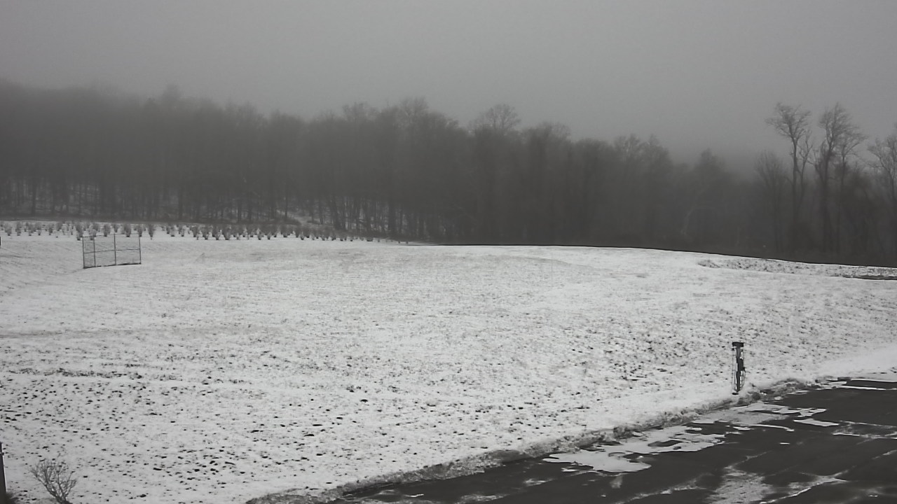 Thumbnail for current weather camera view from Marvelwood School in Kent, Connecticut