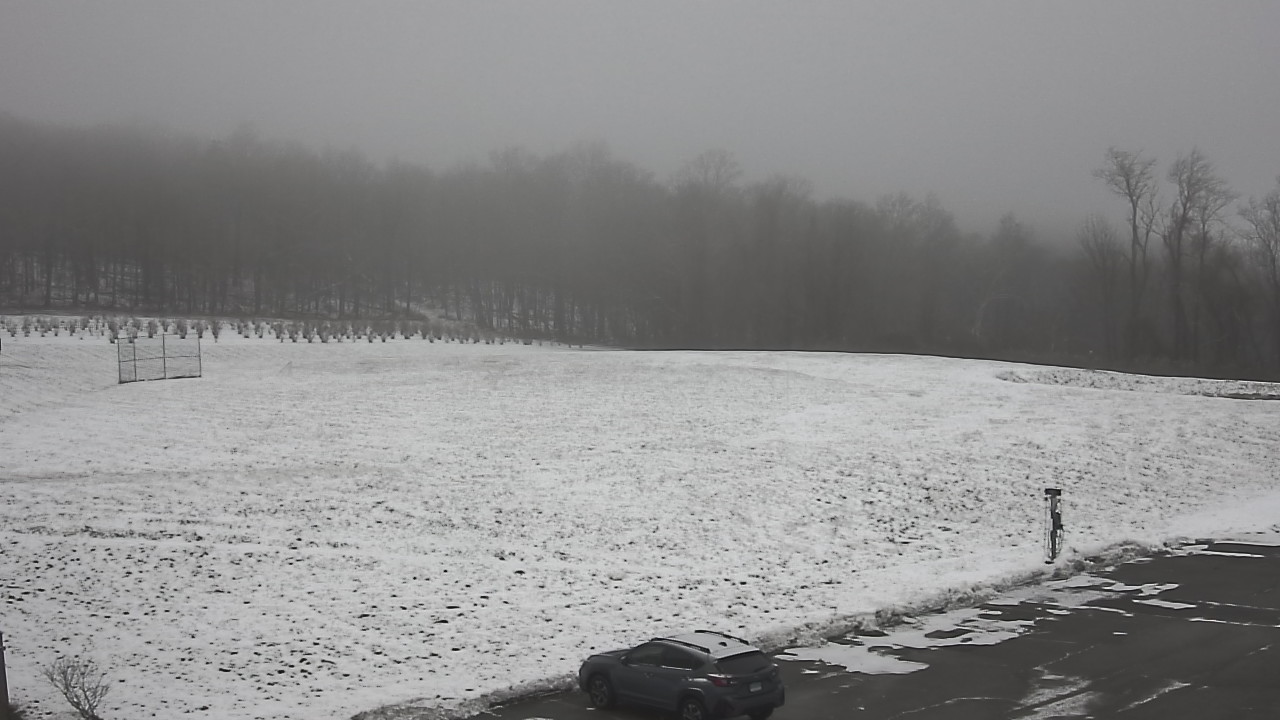 Thumbnail for current weather camera view from Marvelwood School in Kent, Connecticut