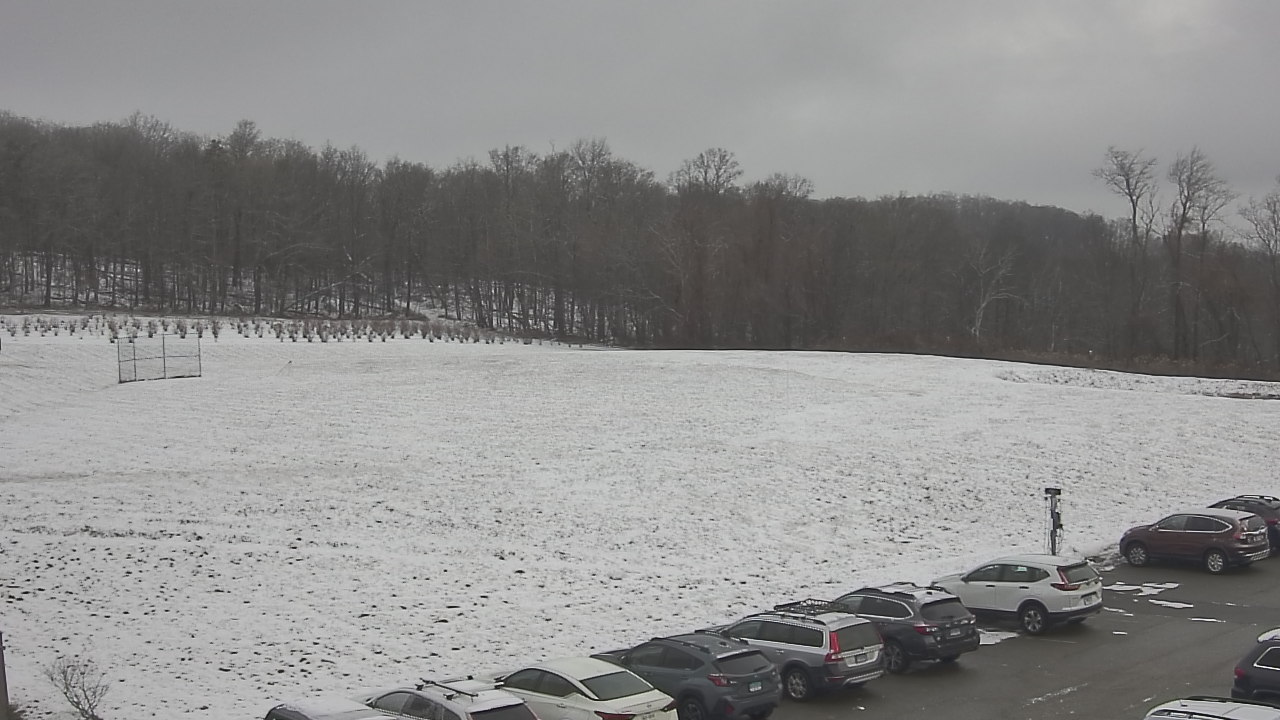 Thumbnail for current weather camera view from Marvelwood School in Kent, Connecticut