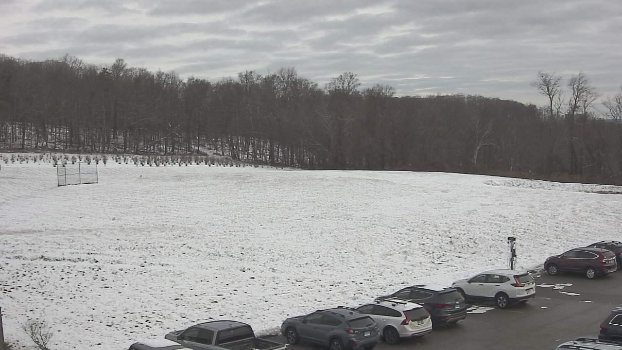 Thumbnail for current weather camera view from Marvelwood School in Kent, Connecticut