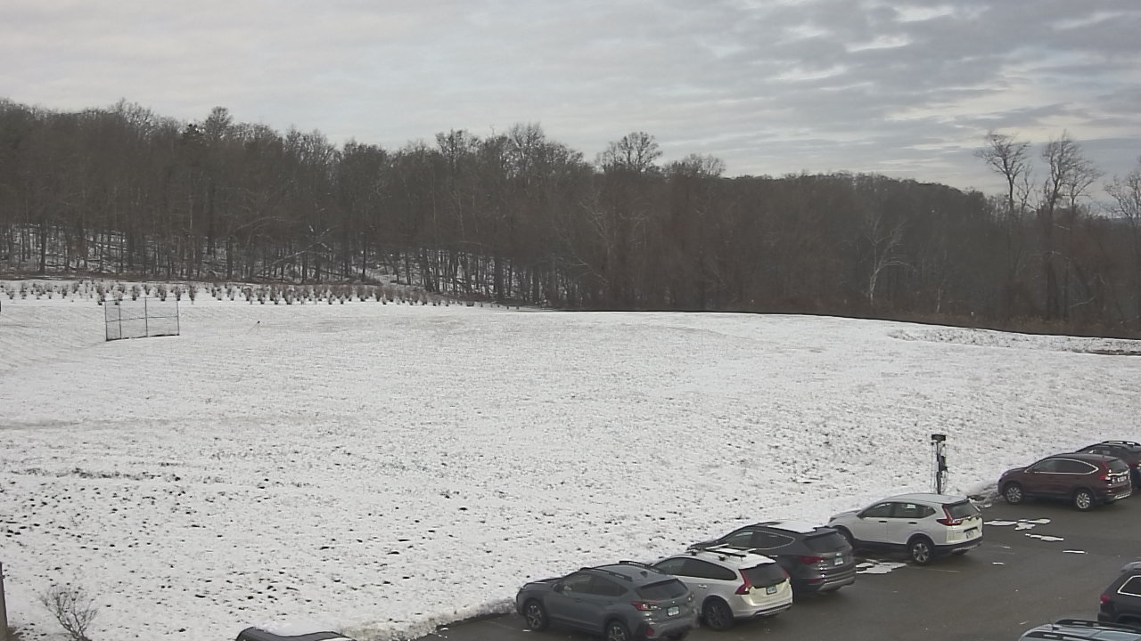 Thumbnail for current weather camera view from Marvelwood School in Kent, Connecticut