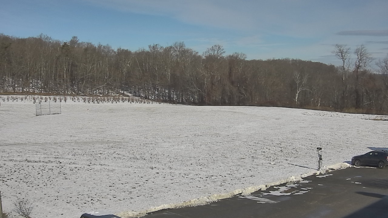 Thumbnail for current weather camera view from Marvelwood School in Kent, Connecticut