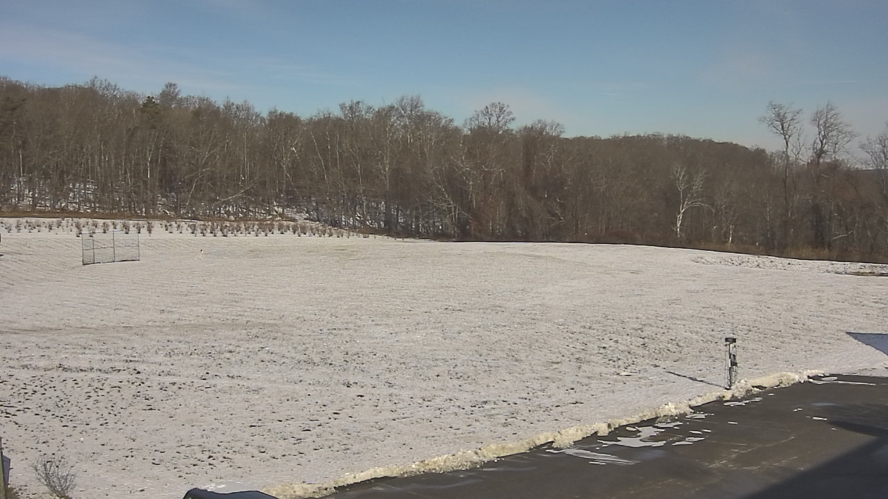 Thumbnail for current weather camera view from Marvelwood School in Kent, Connecticut