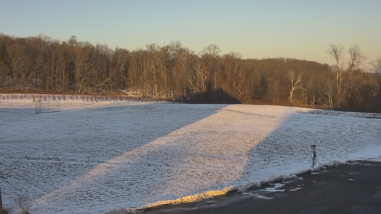 Thumbnail for current weather camera view from Marvelwood School in Kent, Connecticut