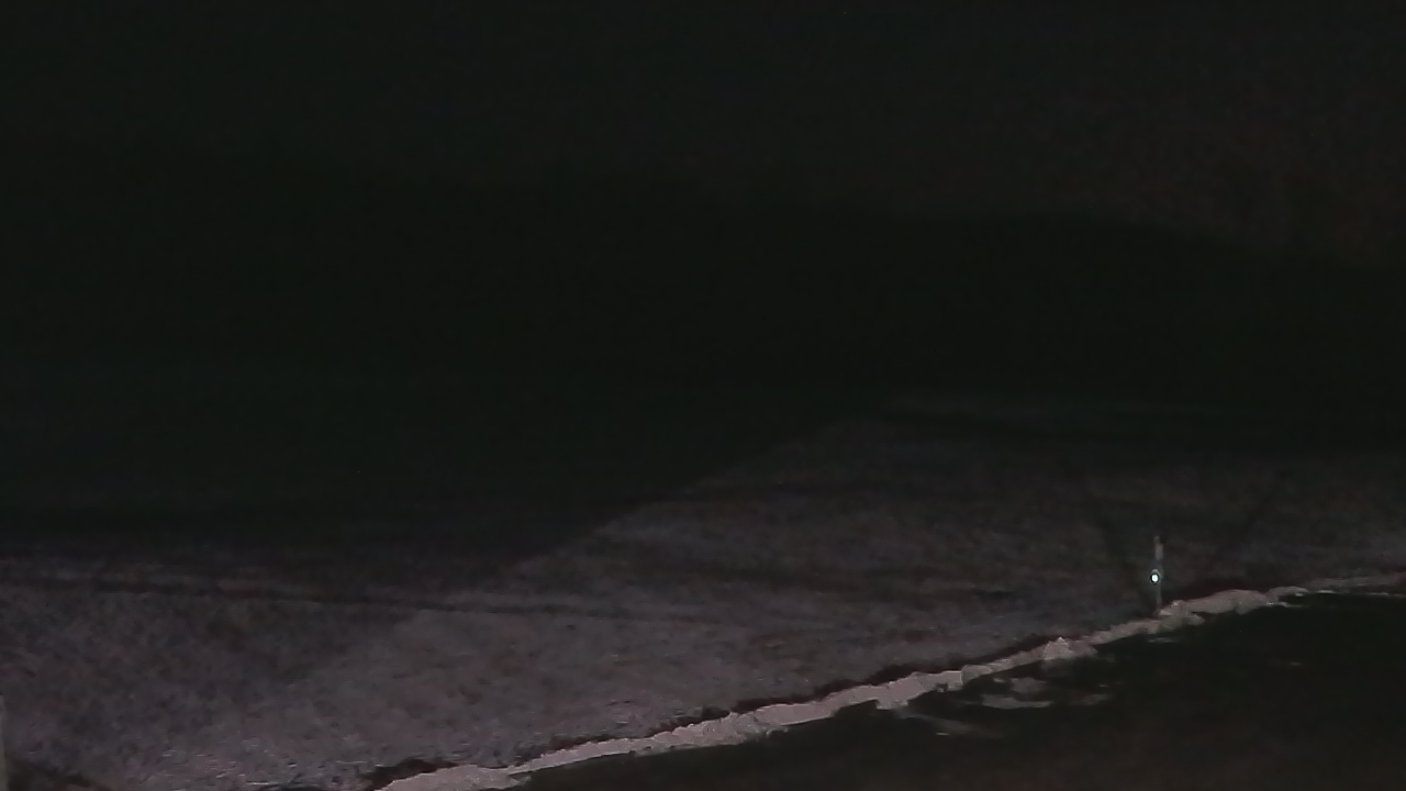 Thumbnail for current weather camera view from Marvelwood School in Kent, Connecticut