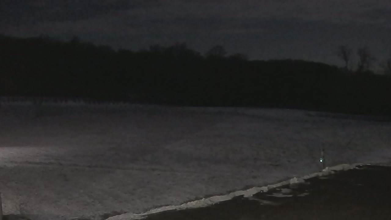 Thumbnail for current weather camera view from Marvelwood School in Kent, Connecticut