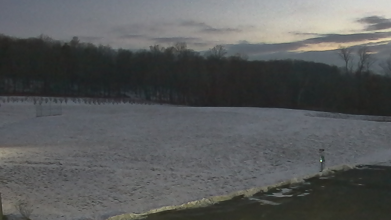 Thumbnail for current weather camera view from Marvelwood School in Kent, Connecticut