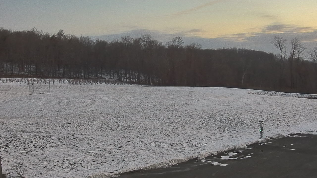 Thumbnail for current weather camera view from Marvelwood School in Kent, Connecticut