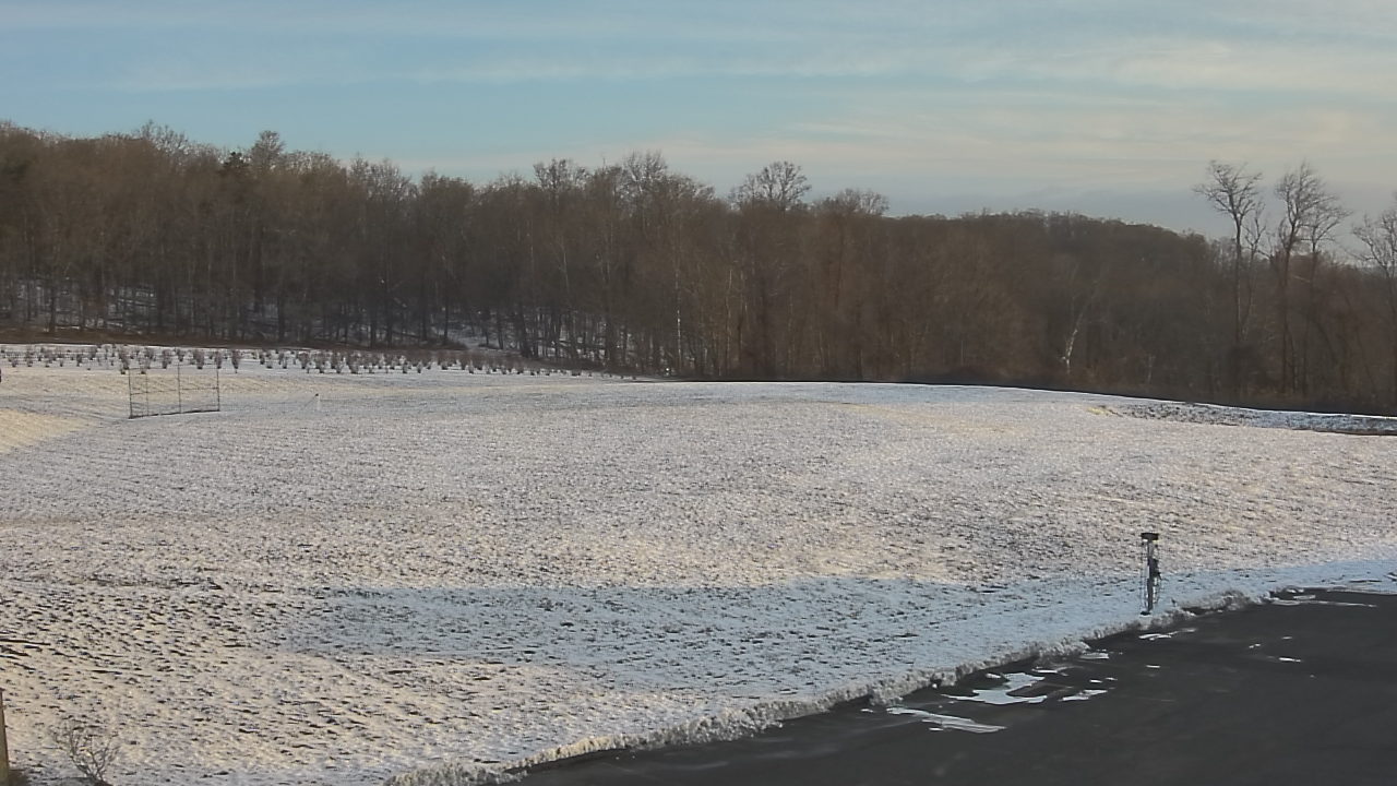 Thumbnail for current weather camera view from Marvelwood School in Kent, Connecticut