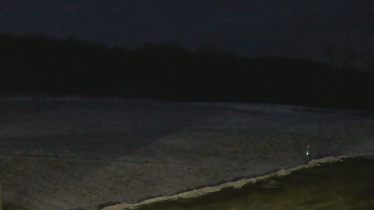 Thumbnail for current weather camera view from Marvelwood School in Kent, Connecticut