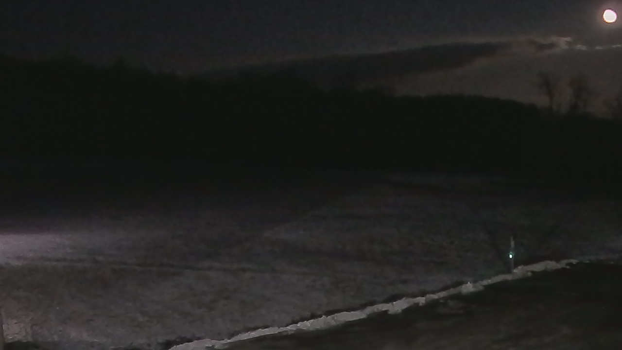 Thumbnail for current weather camera view from Marvelwood School in Kent, Connecticut