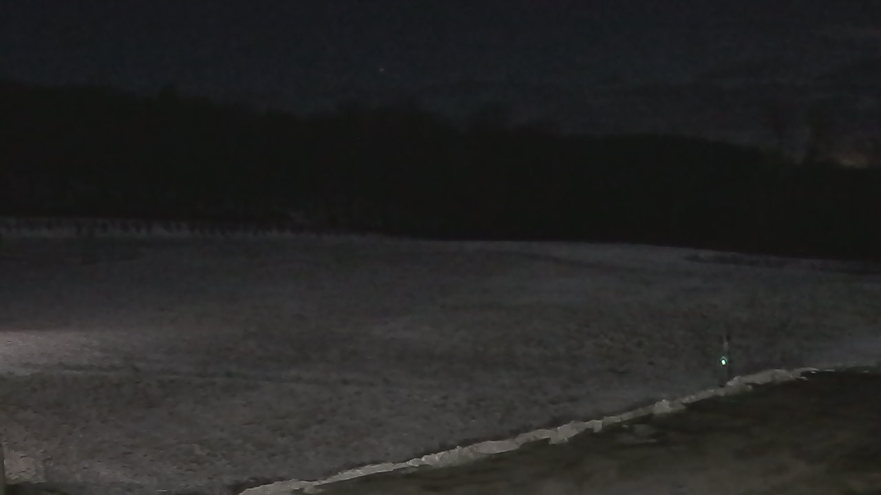 Thumbnail for current weather camera view from Marvelwood School in Kent, Connecticut