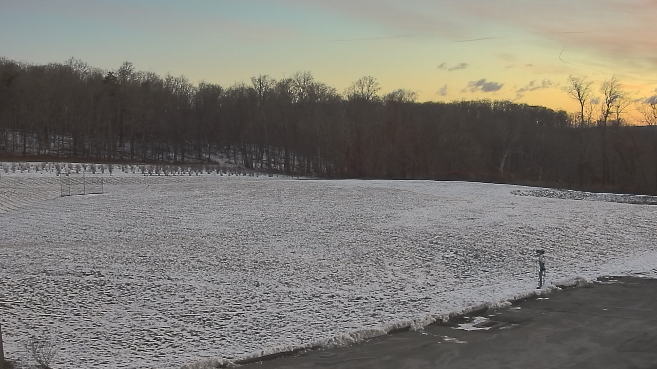 Thumbnail for current weather camera view from Marvelwood School in Kent, Connecticut
