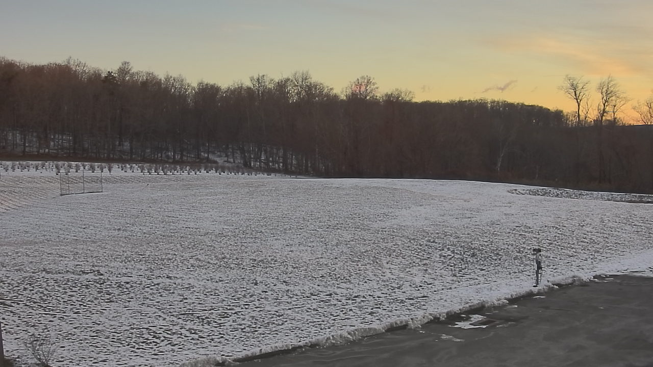 Thumbnail for current weather camera view from Marvelwood School in Kent, Connecticut