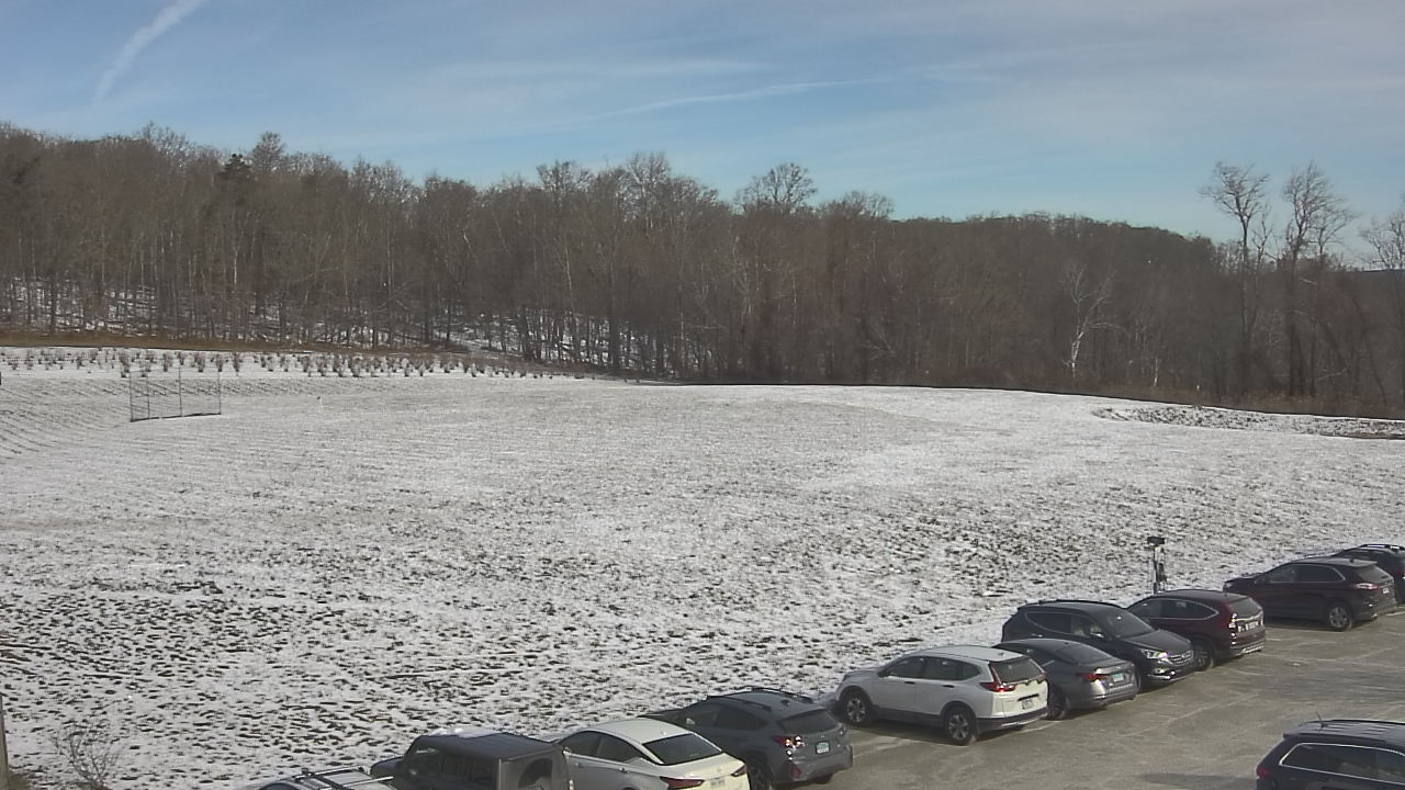Thumbnail for current weather camera view from Marvelwood School in Kent, Connecticut