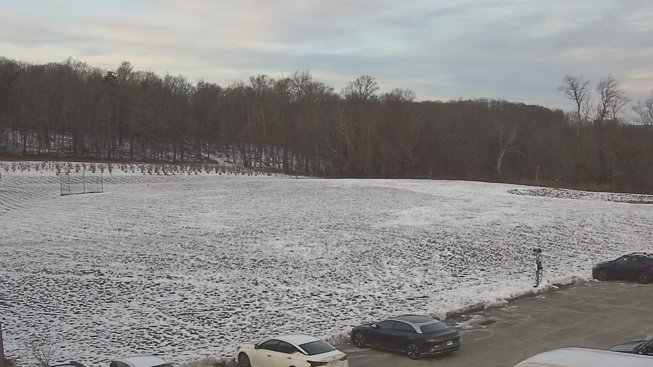 Thumbnail for current weather camera view from Marvelwood School in Kent, Connecticut