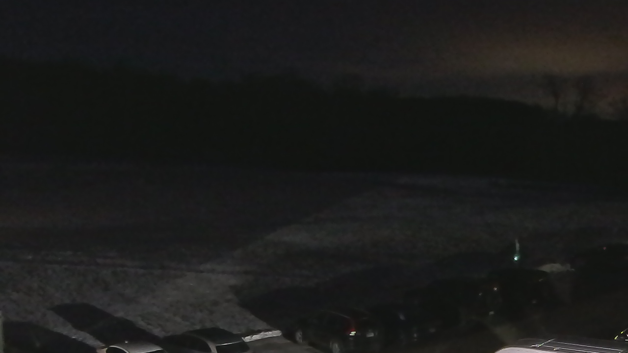 Thumbnail for current weather camera view from Marvelwood School in Kent, Connecticut