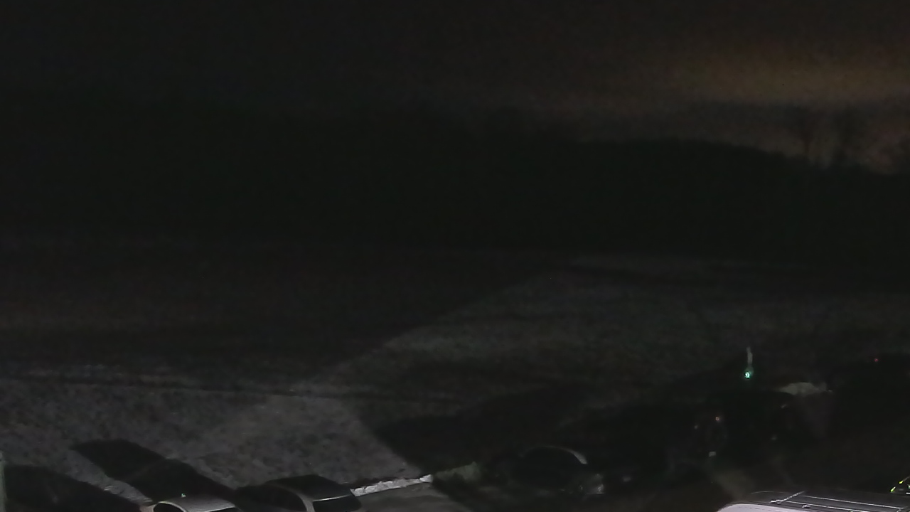 Thumbnail for current weather camera view from Marvelwood School in Kent, Connecticut