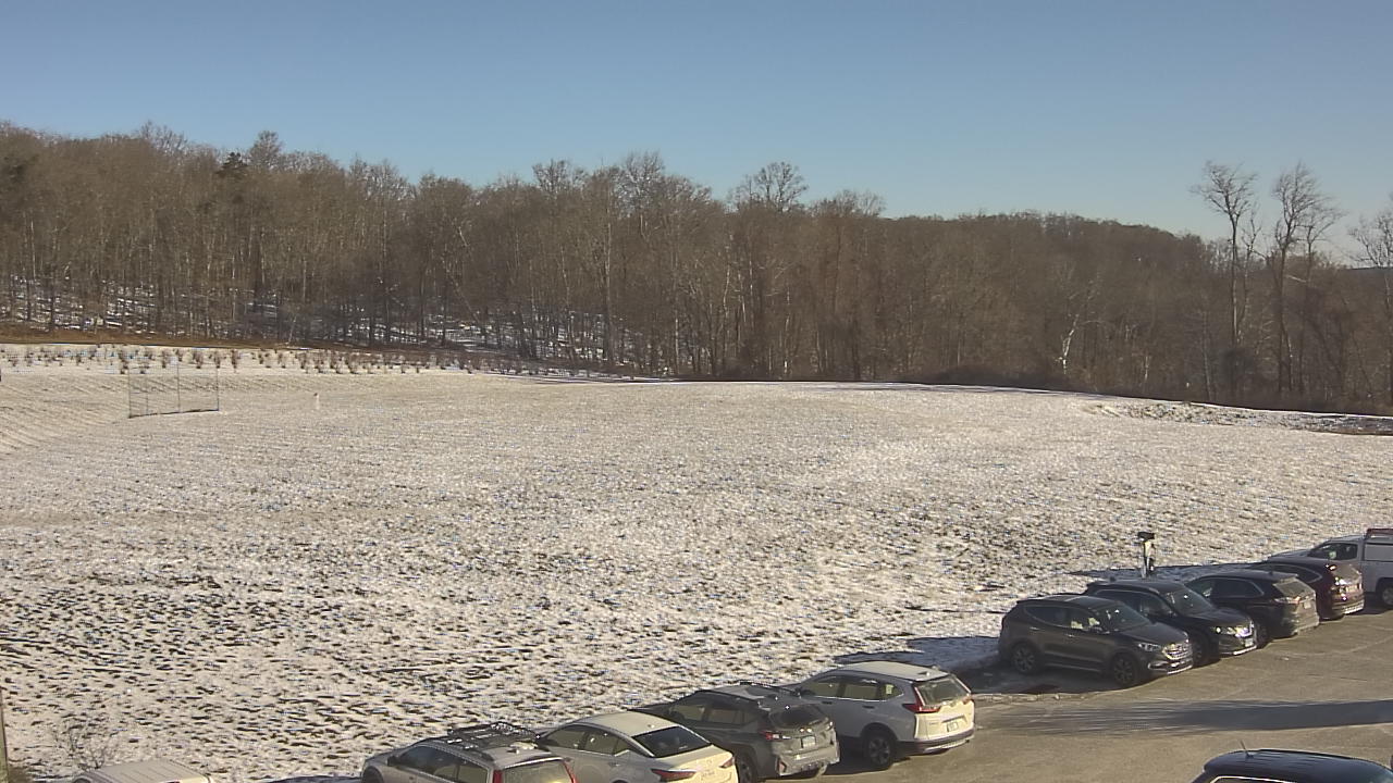 Thumbnail for current weather camera view from Marvelwood School in Kent, Connecticut