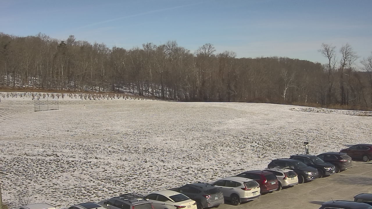 Thumbnail for current weather camera view from Marvelwood School in Kent, Connecticut