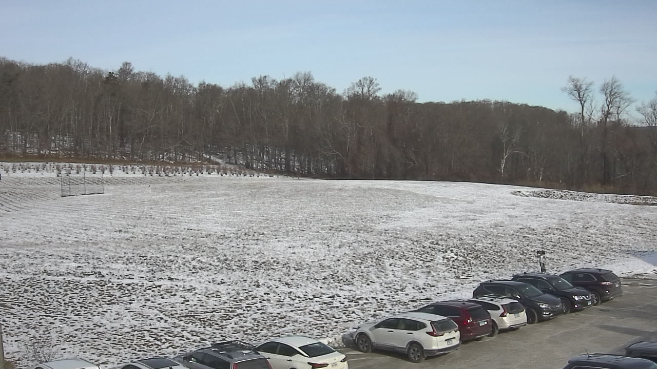 Thumbnail for current weather camera view from Marvelwood School in Kent, Connecticut
