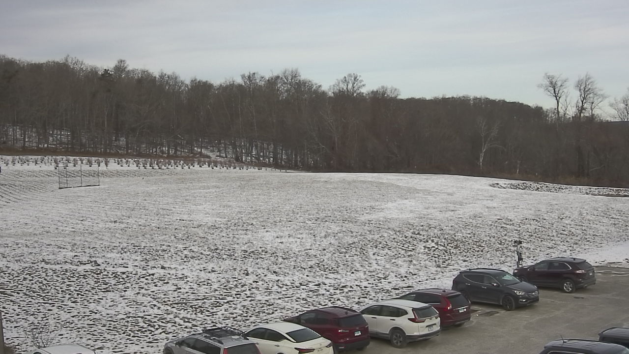 Thumbnail for current weather camera view from Marvelwood School in Kent, Connecticut