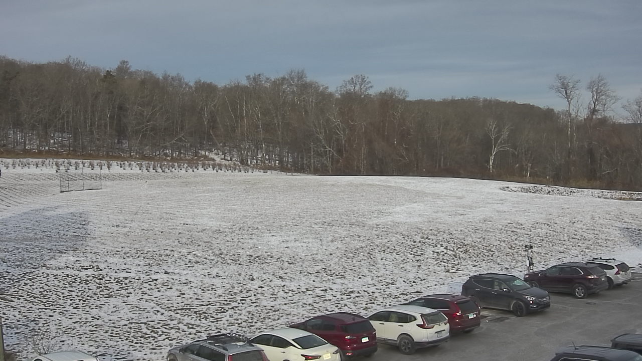 Thumbnail for current weather camera view from Marvelwood School in Kent, Connecticut
