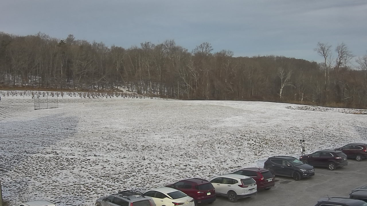 Thumbnail for current weather camera view from Marvelwood School in Kent, Connecticut