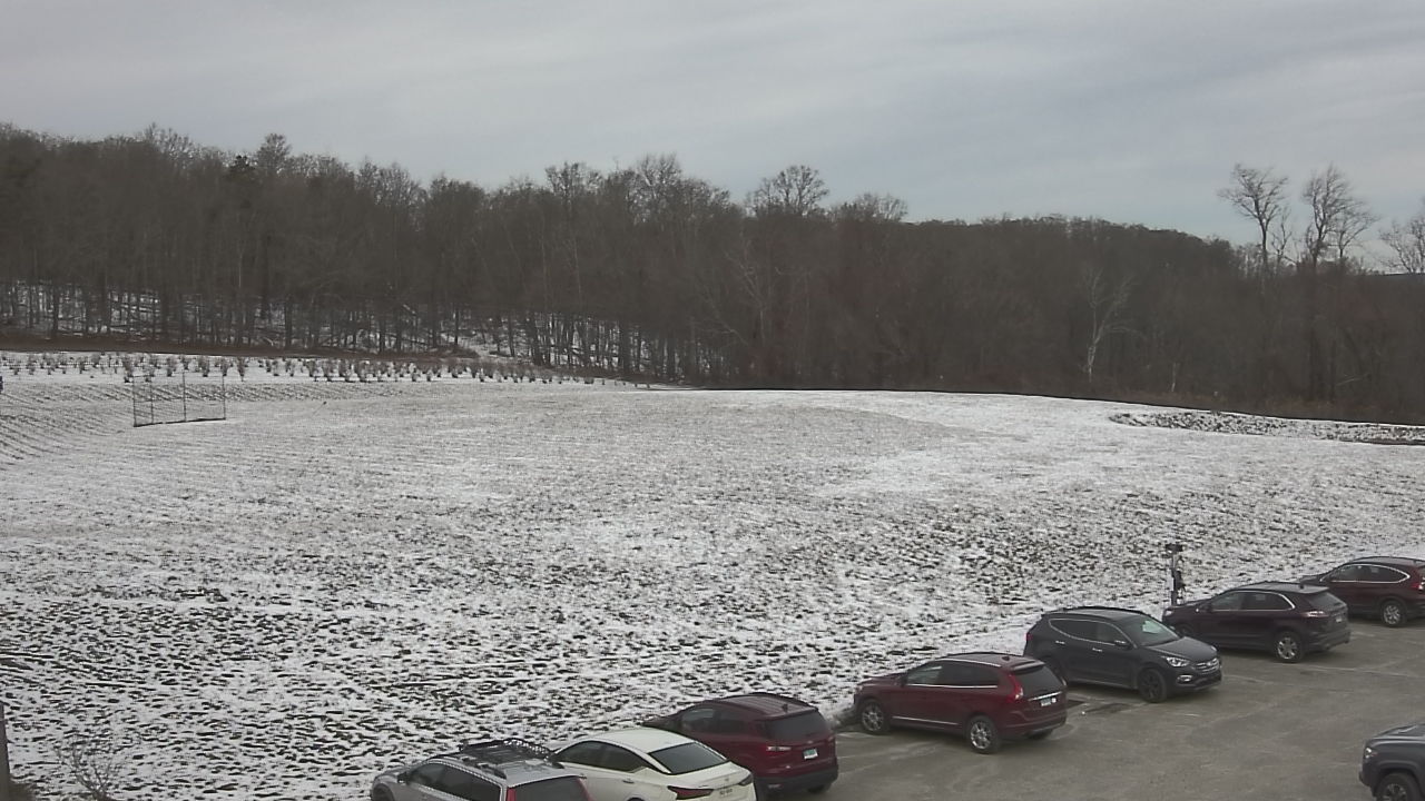 Thumbnail for current weather camera view from Marvelwood School in Kent, Connecticut