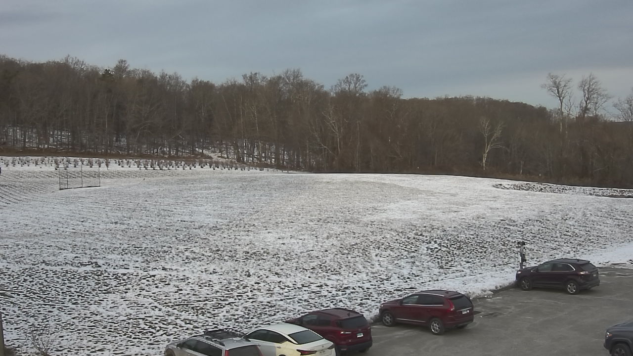 Thumbnail for current weather camera view from Marvelwood School in Kent, Connecticut
