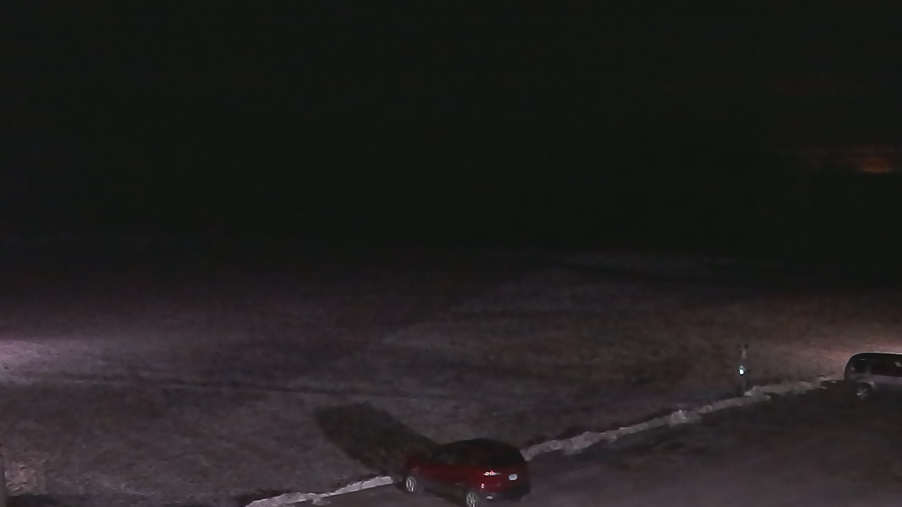 Thumbnail for current weather camera view from Marvelwood School in Kent, Connecticut