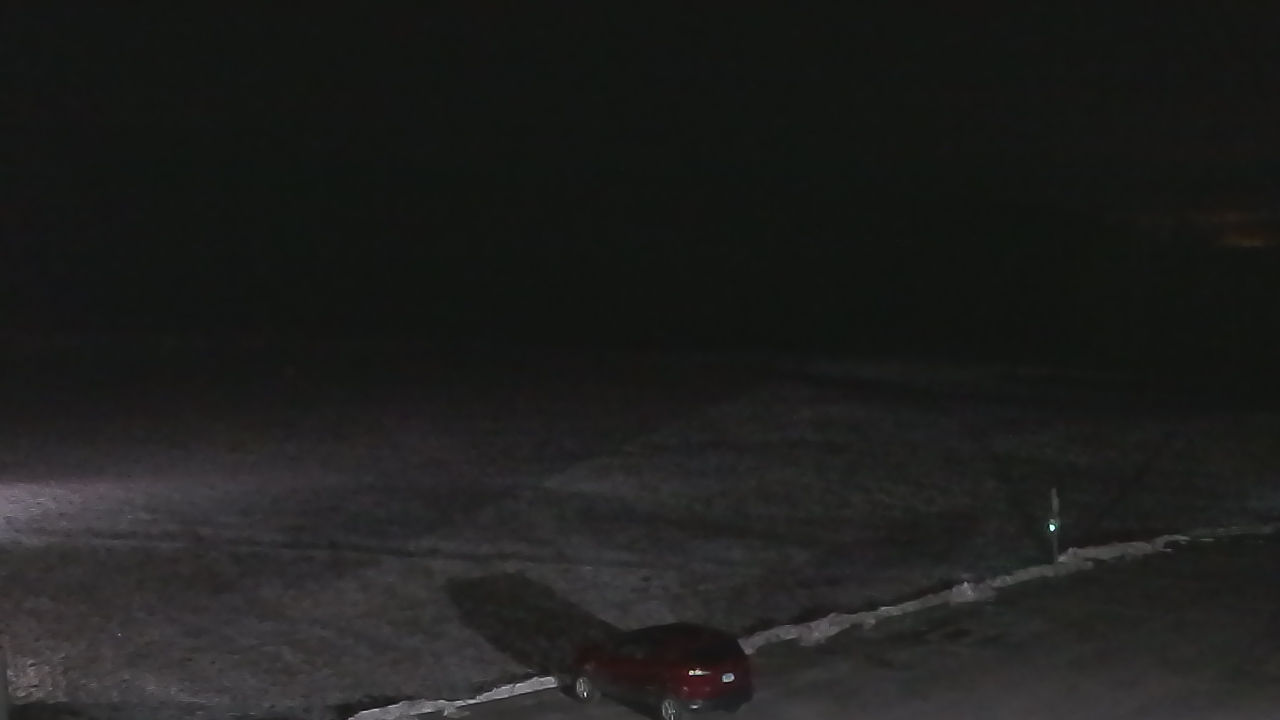 Thumbnail for current weather camera view from Marvelwood School in Kent, Connecticut