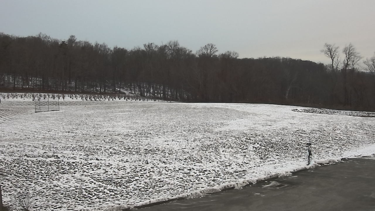 Thumbnail for current weather camera view from Marvelwood School in Kent, Connecticut