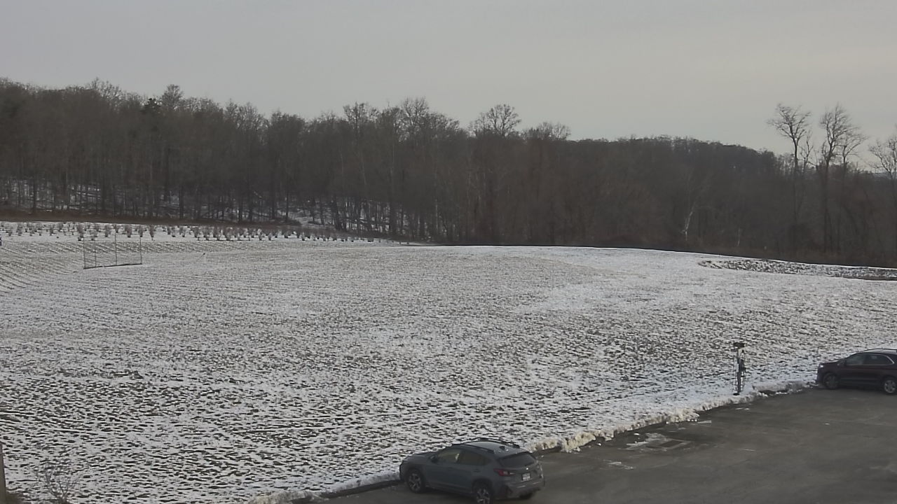 Thumbnail for current weather camera view from Marvelwood School in Kent, Connecticut