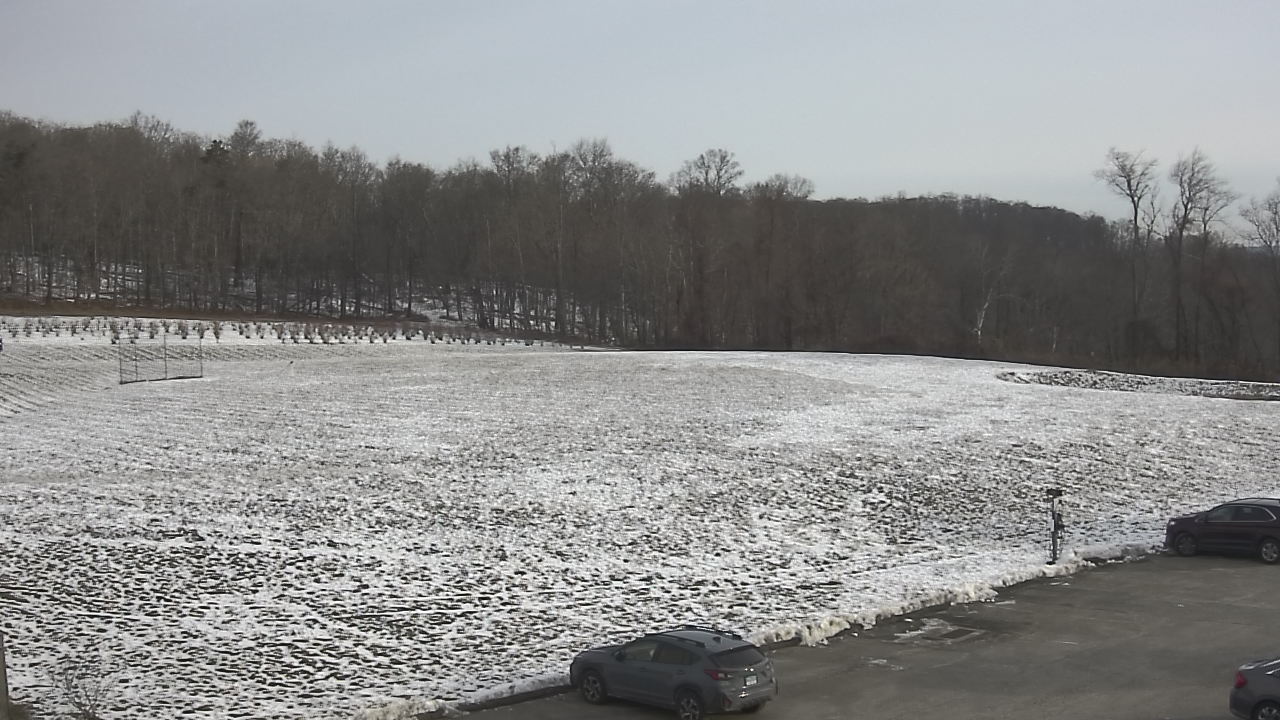Thumbnail for current weather camera view from Marvelwood School in Kent, Connecticut