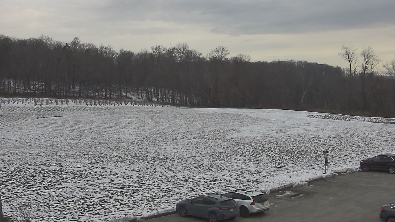 Thumbnail for current weather camera view from Marvelwood School in Kent, Connecticut