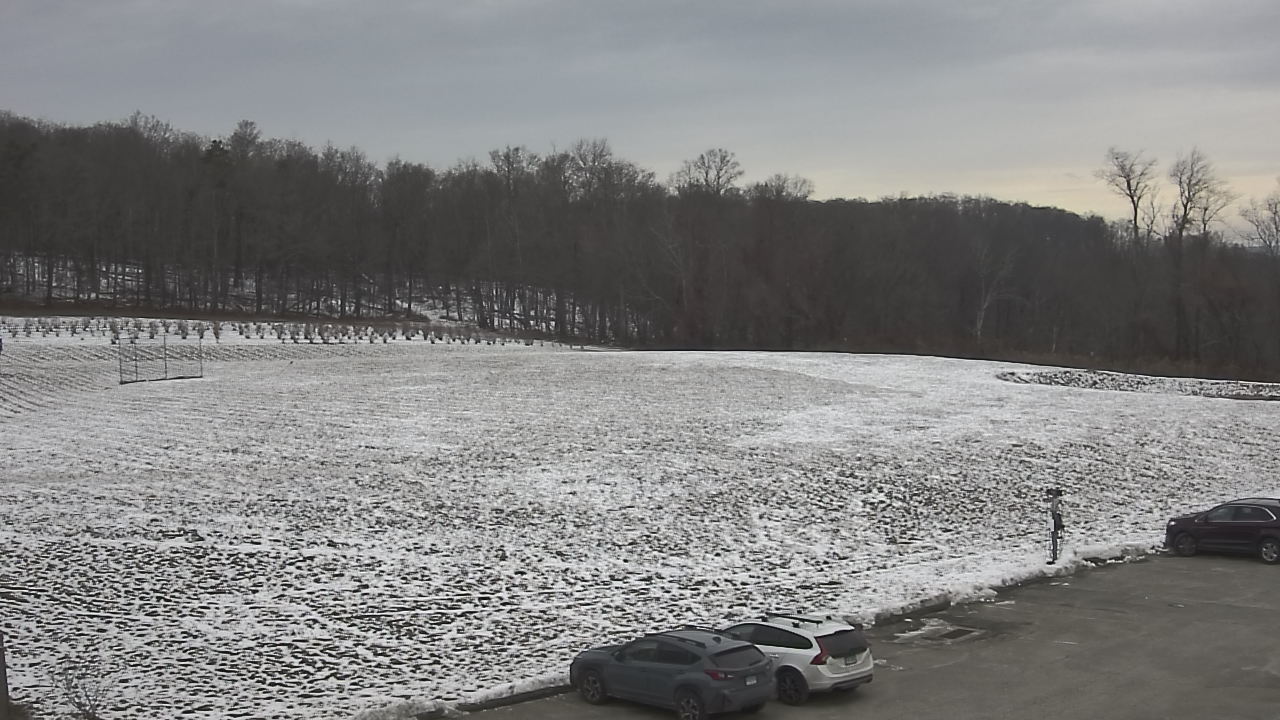 Thumbnail for current weather camera view from Marvelwood School in Kent, Connecticut