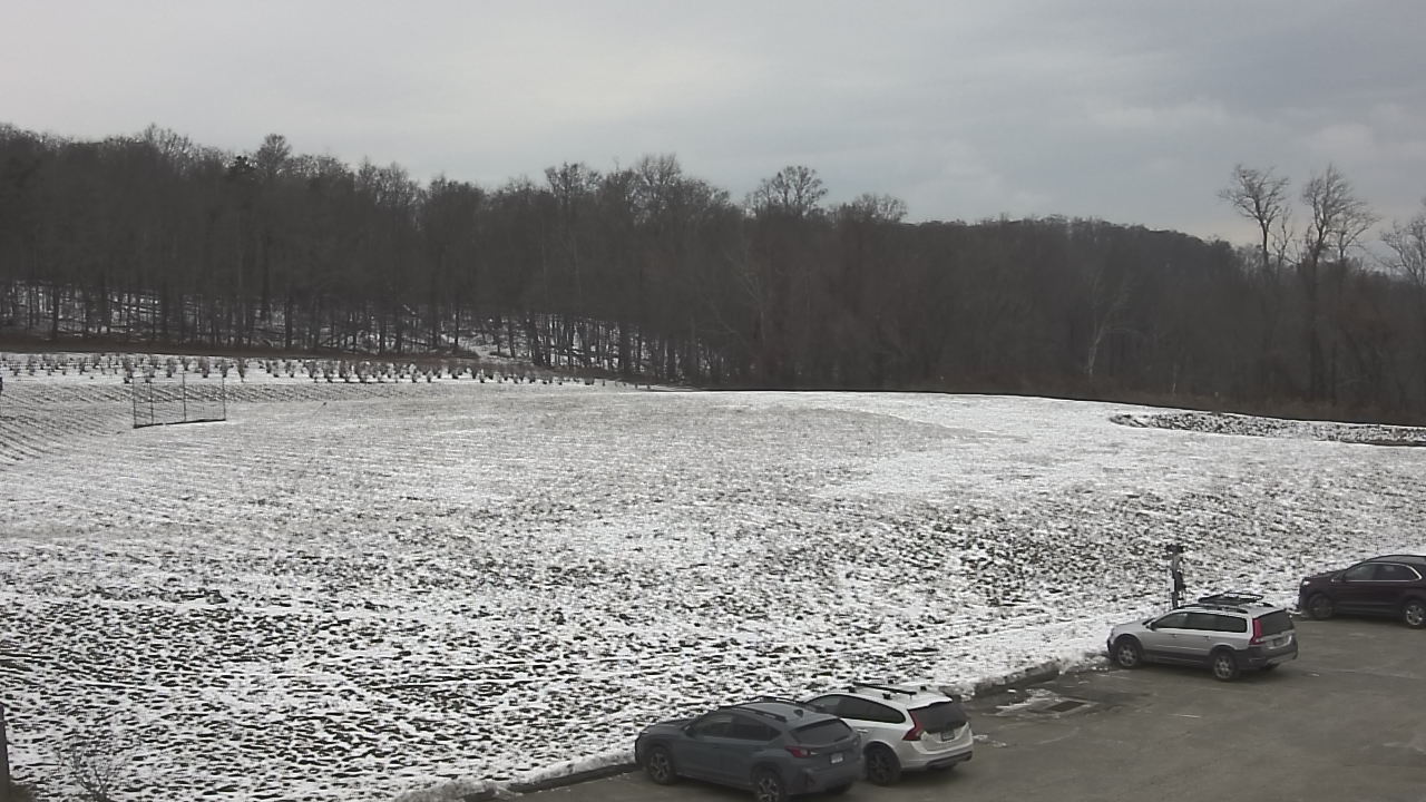 Thumbnail for current weather camera view from Marvelwood School in Kent, Connecticut