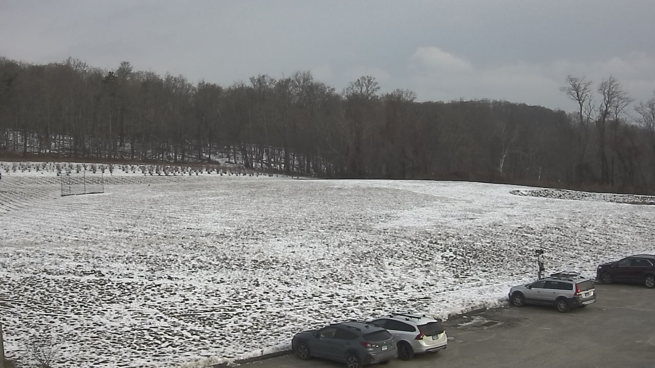Thumbnail for current weather camera view from Marvelwood School in Kent, Connecticut