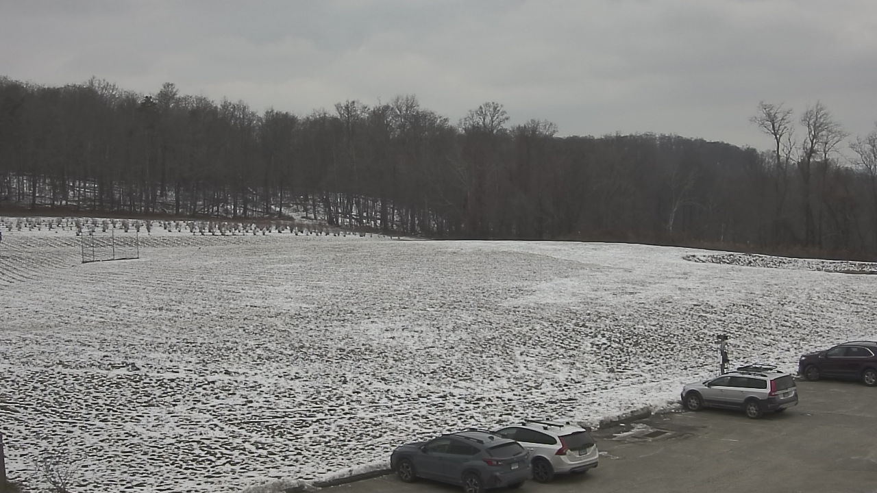 Thumbnail for current weather camera view from Marvelwood School in Kent, Connecticut